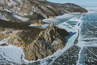 DeFi Token Performance & Investor Trends Post-October Crash: The Fallout, the Fakers, and Why 2025 Will Be More of the Same Old Bullshit